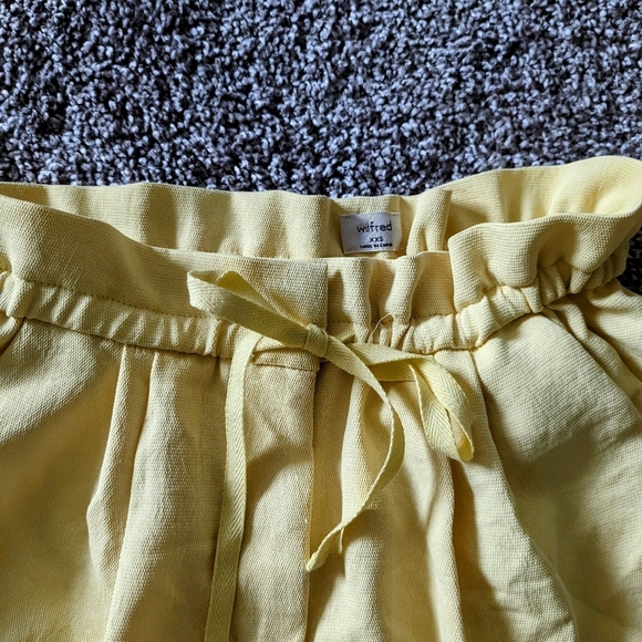Wilfred Yellow Lucienne Short - Picture 10 of 10